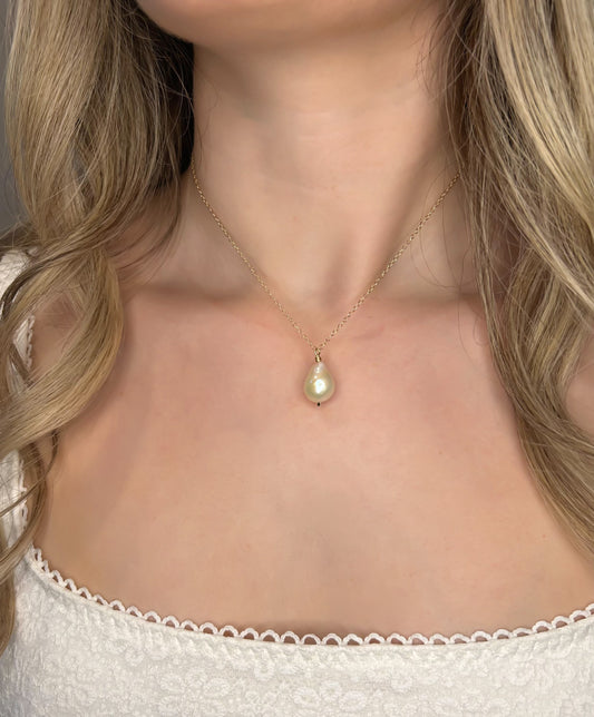 Gold Pearl Necklace