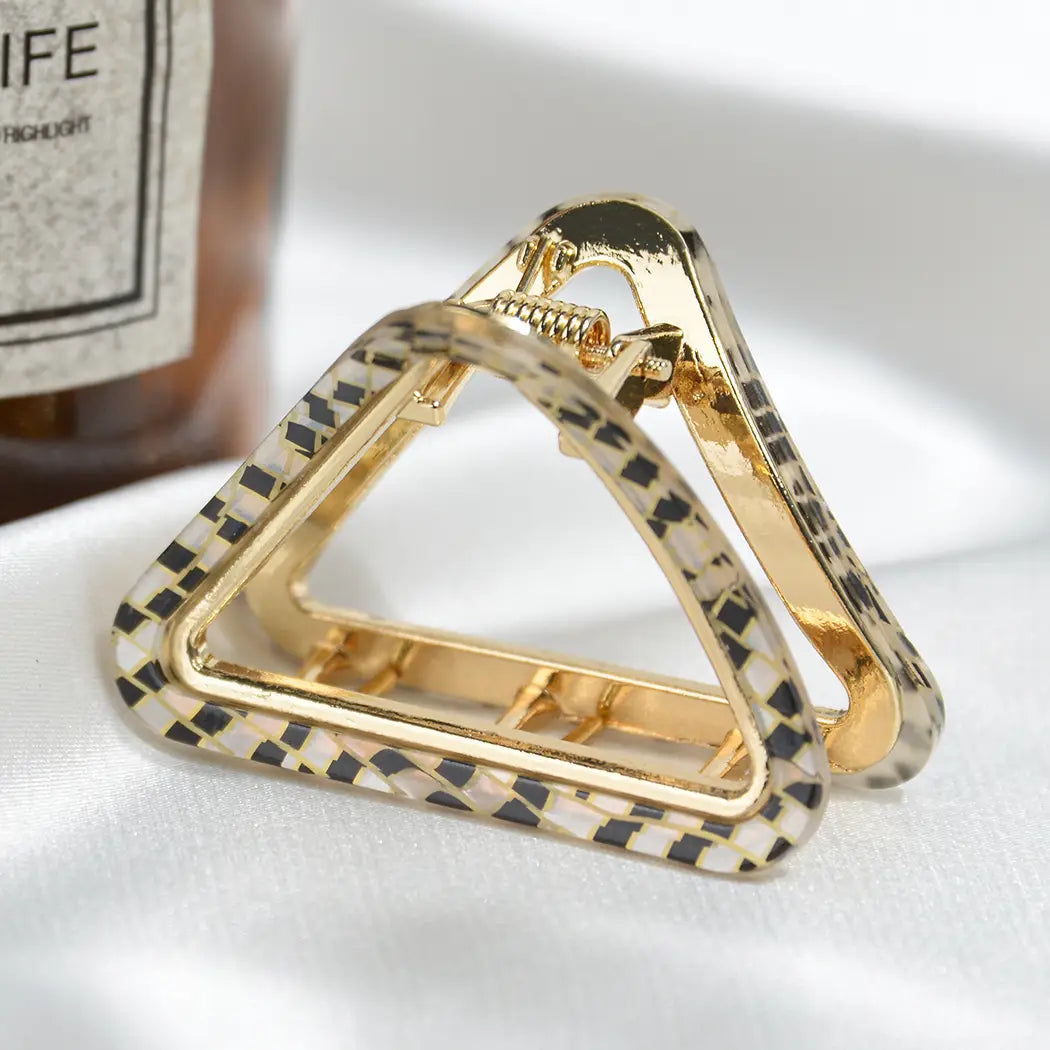 Triangle Claw Clip